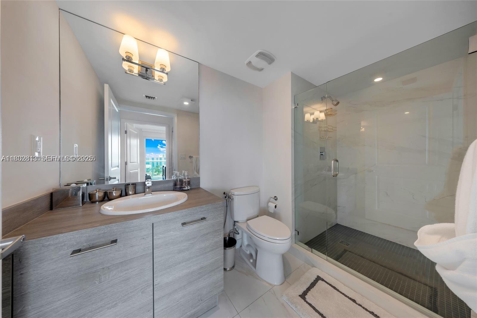 Building Photo - 400 Sunny Isles Blvd