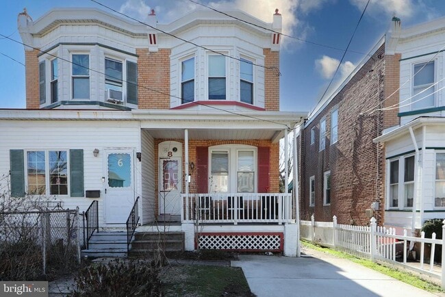 Building Photo - 8 Wynnewood Ave