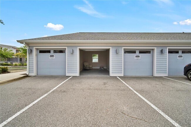 Building Photo - 7517 Laureate Blvd