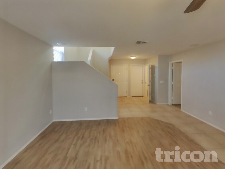 Building Photo - 1017 S 221st Dr