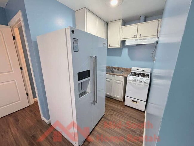 Building Photo - 3738 Townes Ave