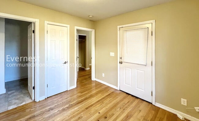 Building Photo - 6147 NE 9th Ave