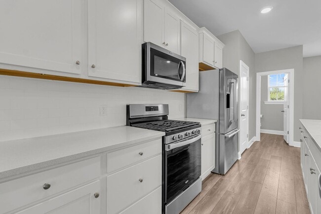 Building Photo - 1247 Tice Ln