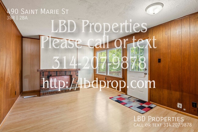 Building Photo - 490 St Marie St