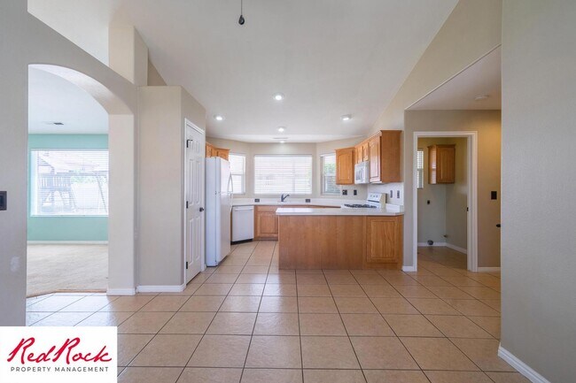 Building Photo - Pet Friendly Santa Clara Home, 6 Month Lease Only