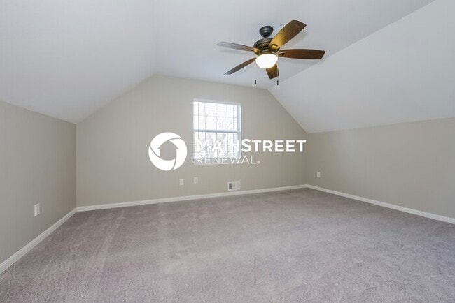 Building Photo - 3 Bedroom Pet-Friendly Home in Blue Spring...