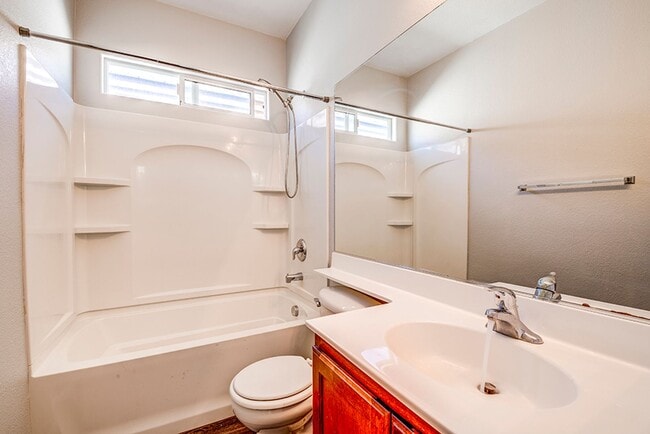 Building Photo - Status: Accepting Applications