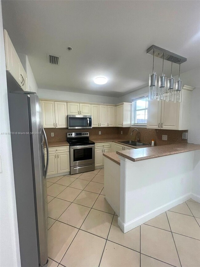 Building Photo - 8111 W 36th Ave