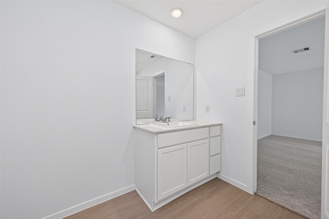 Building Photo - 25568 Rose Creek Dr