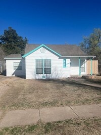 Building Photo - 2709 S Van Buren St
