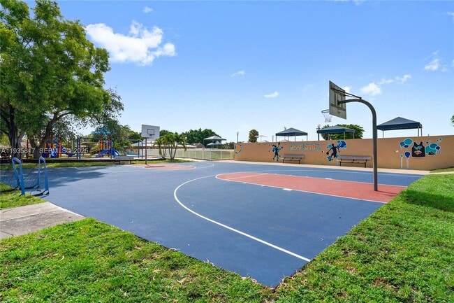 Building Photo - 13611 SW 77th St