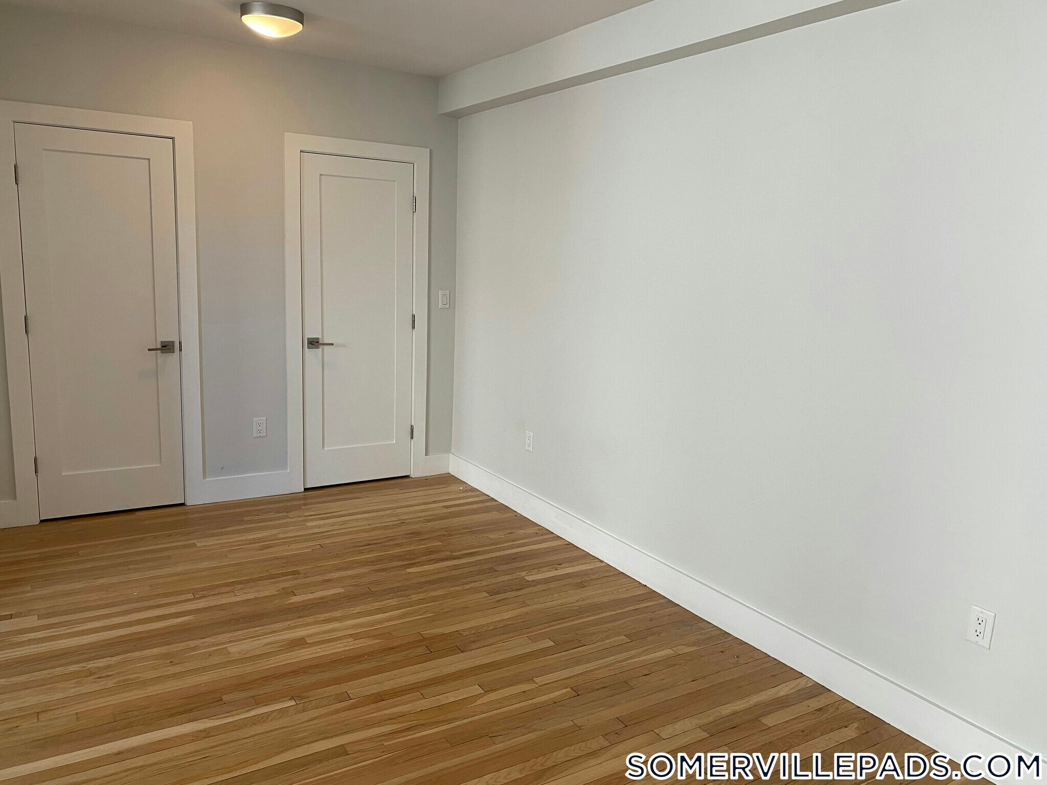 Building Photo - 136 Highland Ave