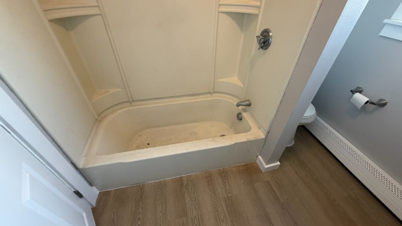 Building Photo - 188 Division St