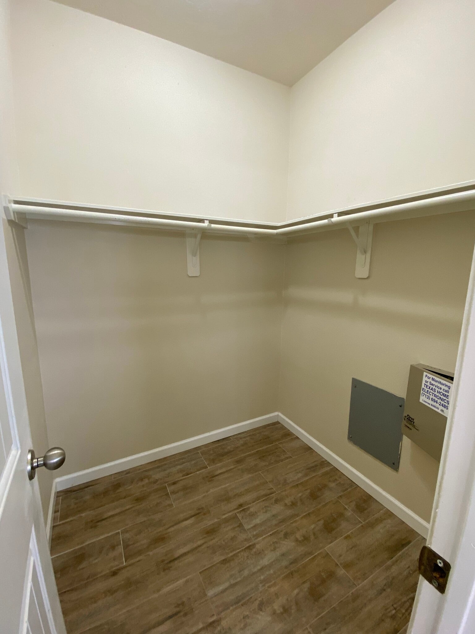 Building Photo - 17802 Oakridge Canyon Ln