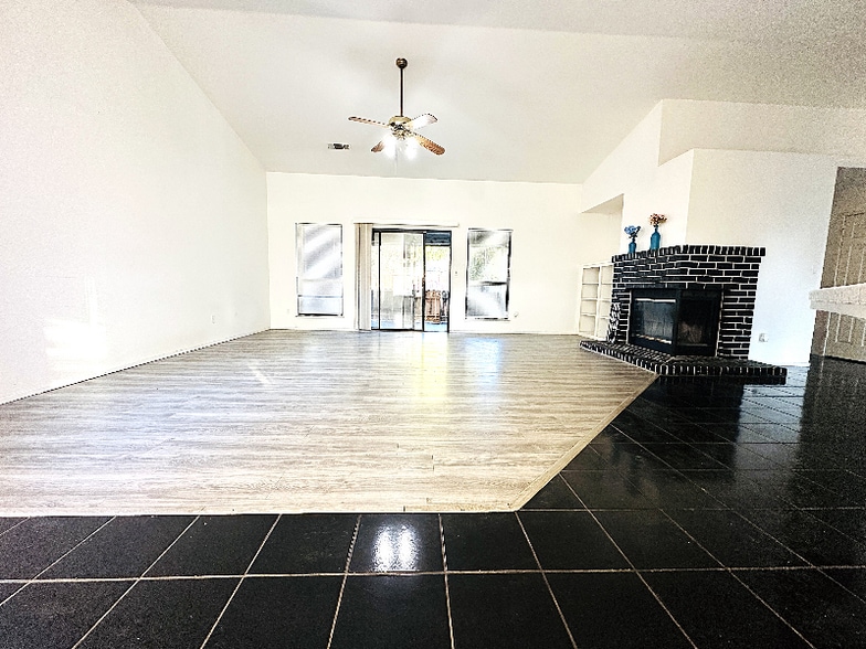 Building Photo - 912 Mandana Ct