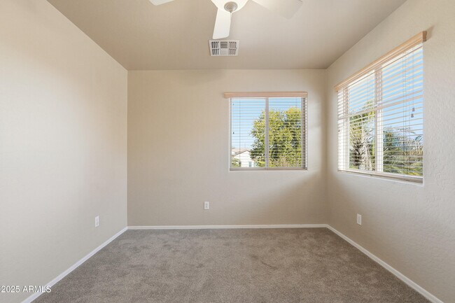 Building Photo - 3032 E Denim Trail