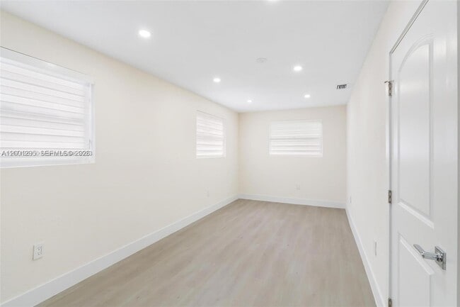 Building Photo - 212 NW 103rd St