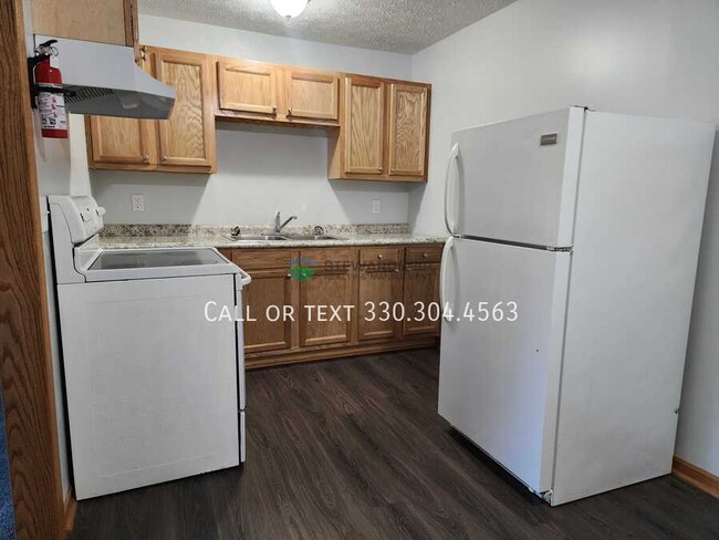 Primary Photo - 7270 Stuhldreher St NW