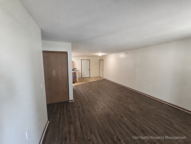 Building Photo - ***NEW ON THE MARKET....DRIVE BY TO CHECK IT OUT***