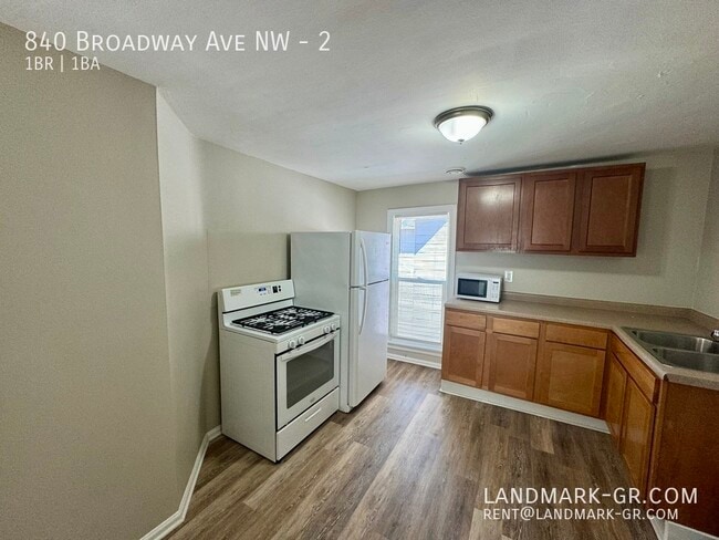 Building Photo - 840 Broadway Ave NW