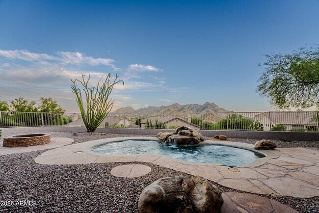 Building Photo - 11529 E Desert Holly Dr