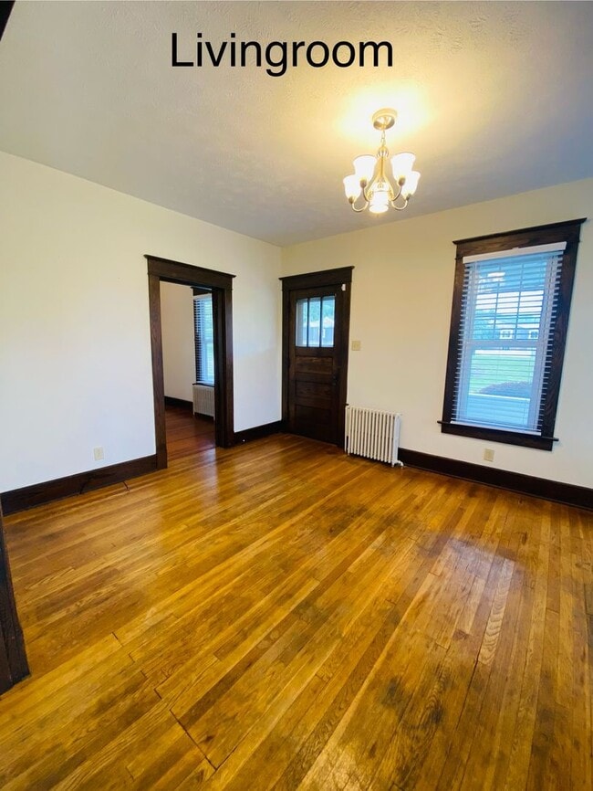 Building Photo - Spacious home on Colegate Drive