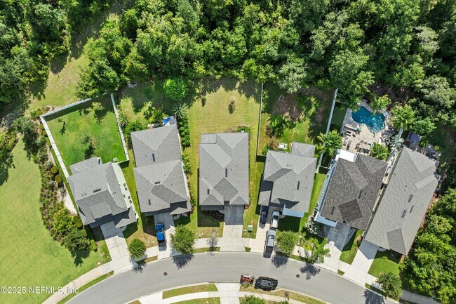 Building Photo - 548 Kendall Crossing Dr