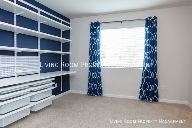 Building Photo - Spacious Townhome in Bethany with an Offic...