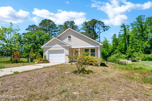 Building Photo - 4009 Alandale Dr