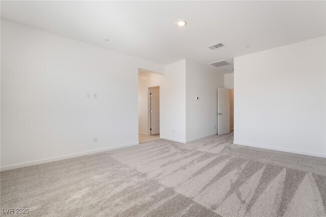 Building Photo - 1049 Strada Tortona