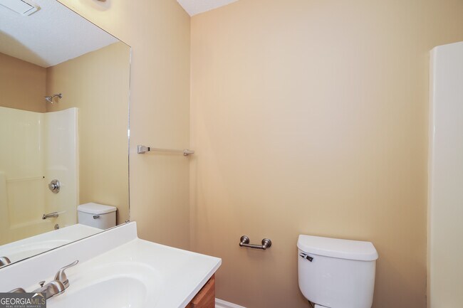 Building Photo - 111 Brandon Woods Cir