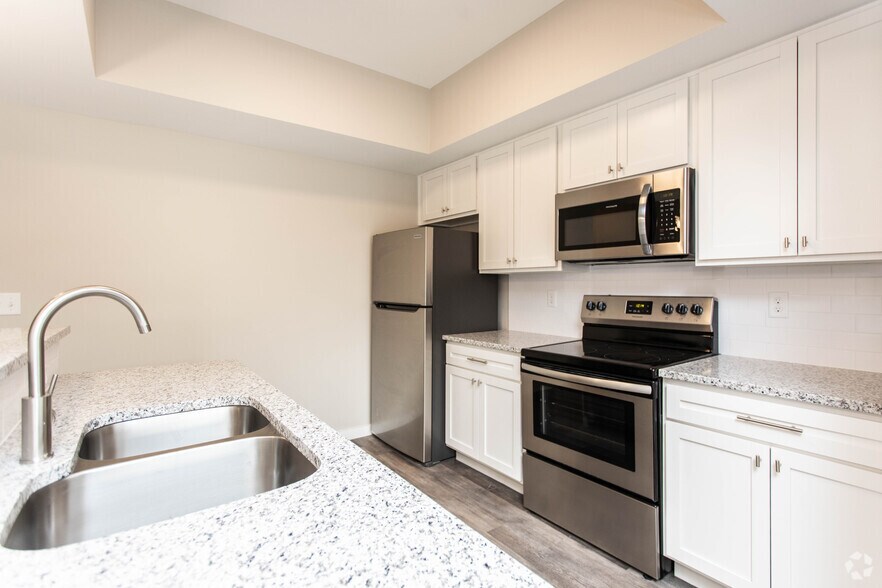 Demorest Townhomes 4230 Demorest Cove Ct Grove City OH 43123