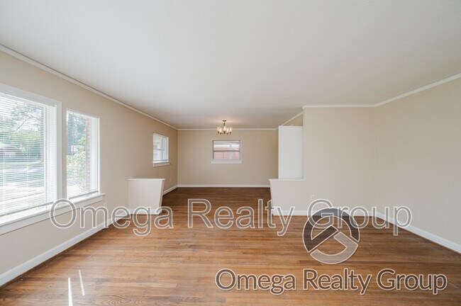 Building Photo - 2941 Ashley Ave