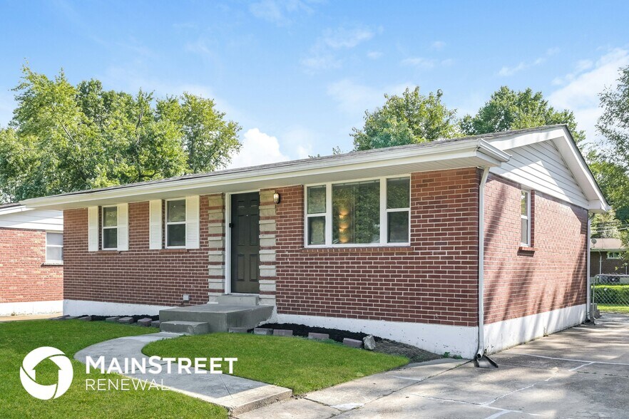 Building Photo - 1376 Cove Ln