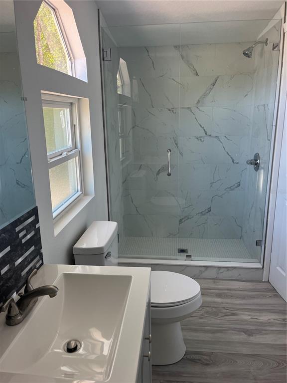 Building Photo - 17300 Shady Hills Rd