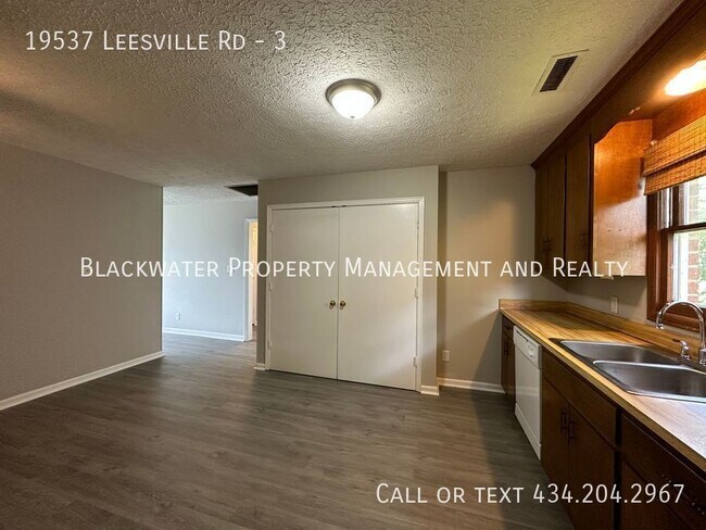 Building Photo - 19537 Leesville Rd