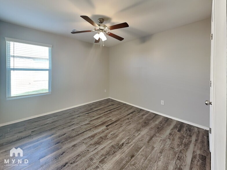 Building Photo - 12121 Jude Way