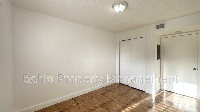 Building Photo - 13903 Timberland Dr