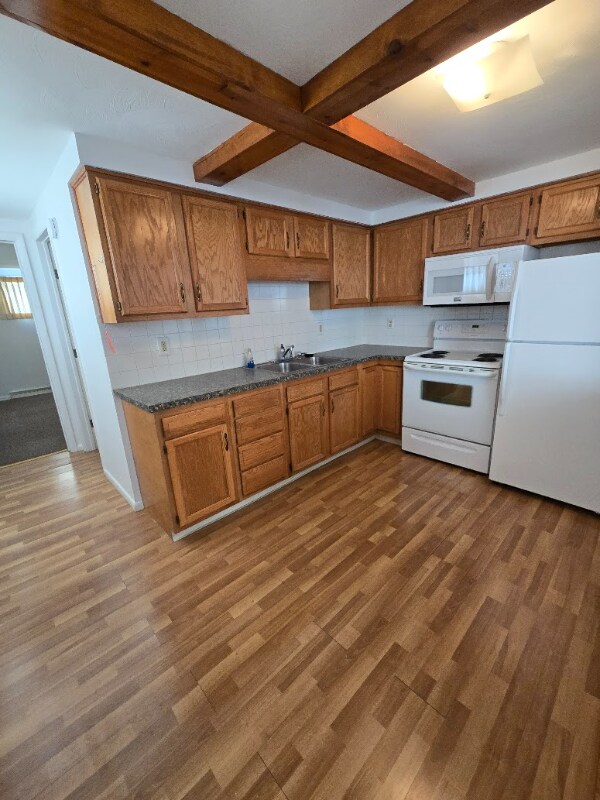 Building Photo - 12163 State St NE