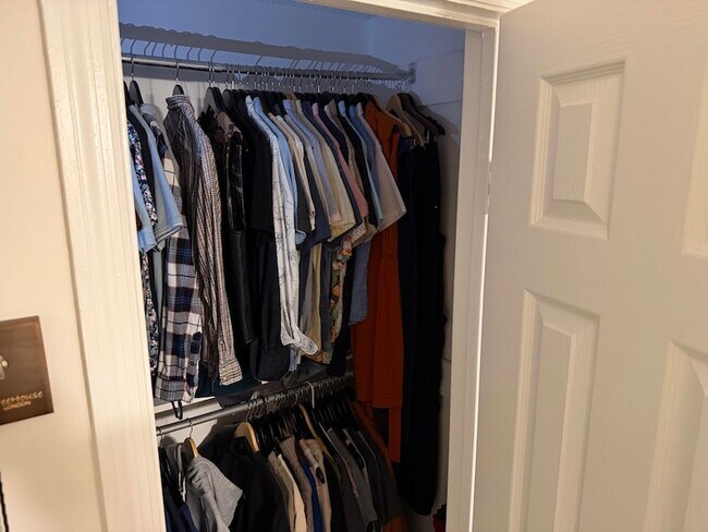 Building Photo - 101 Egret Ave