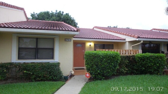 Primary Photo - 6724 Bridlewood Ct