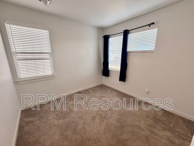 Building Photo - 2529 NW 129th St