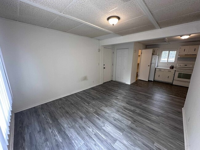 Building Photo - 12th Avenue Court