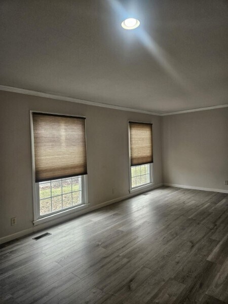 Building Photo - 40 Yorktown Dr