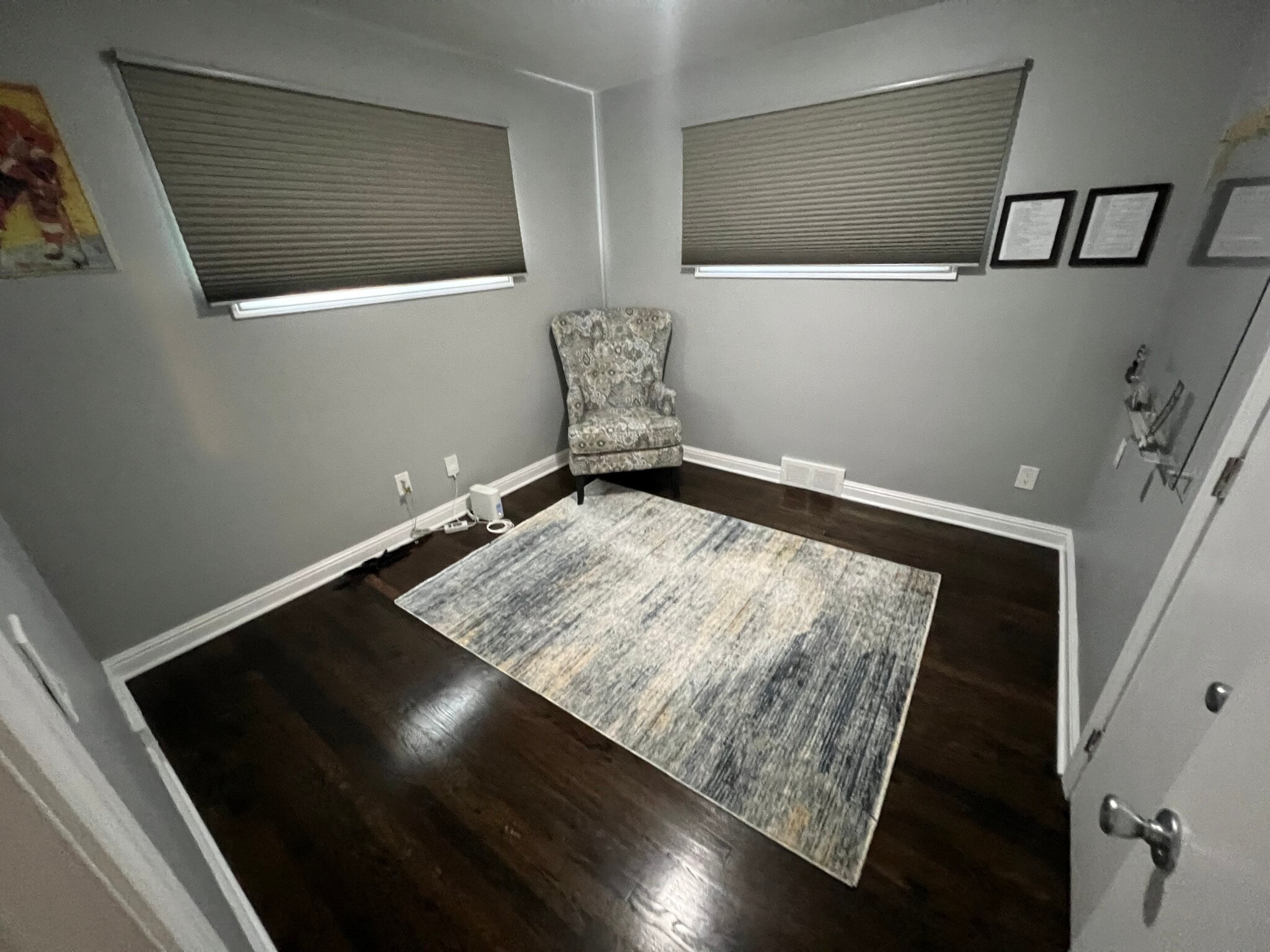 Bedroom 2/Study - 207 N Campbell Rd