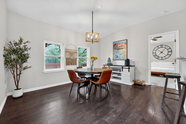 Building Photo - 14906 Foy Dr