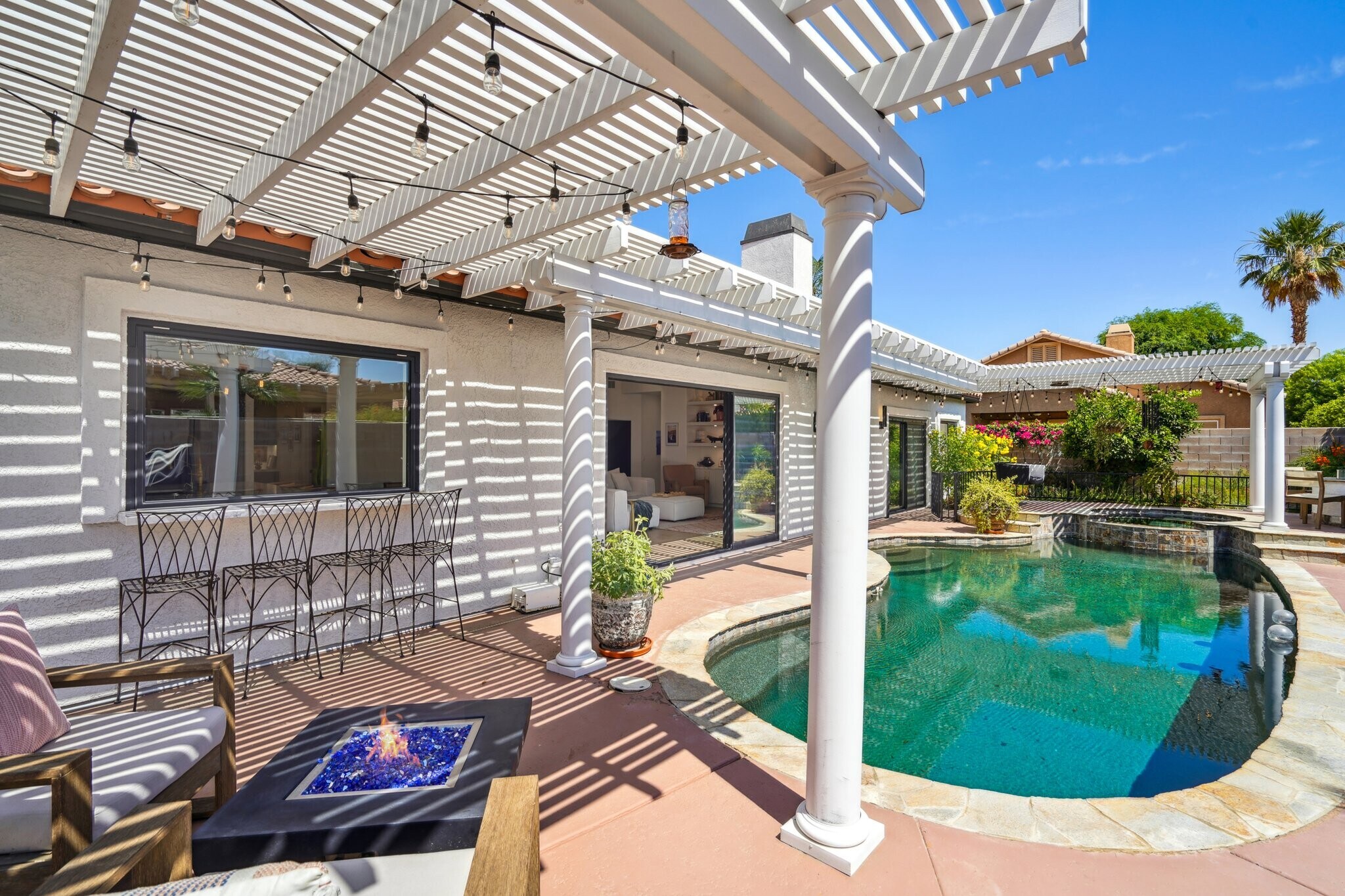 Building Photo - 45138 Shaugnessy Dr