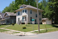 Building Photo - 3601 Woodland Ave