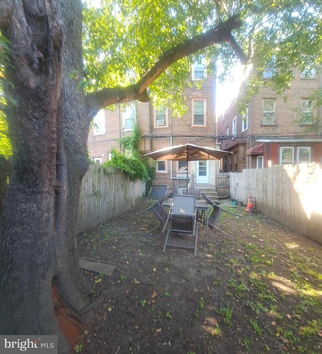 Building Photo - 1332 Wagner Ave