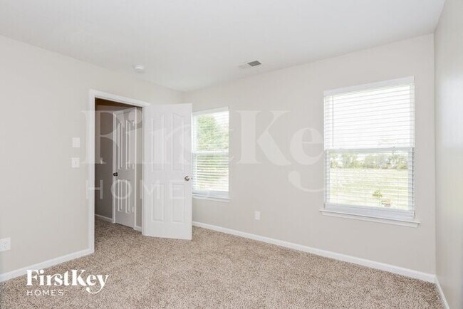 Building Photo - 13724 Fairplains Ct